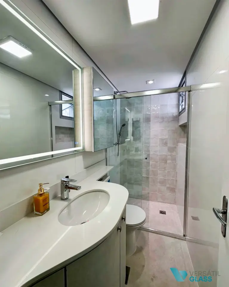 Box comum em vidro temperado para banheiro em Fortaleza